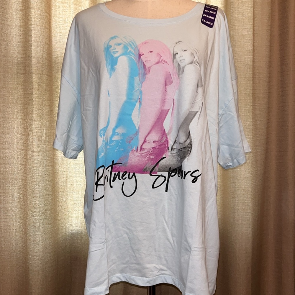 Britney Spears Women’s XXL Light Blue Short Sleeve Shirt
